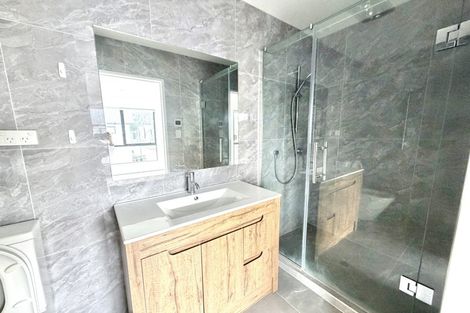 Photo of property in 75 Papatupu Way, Kumeu, 0810