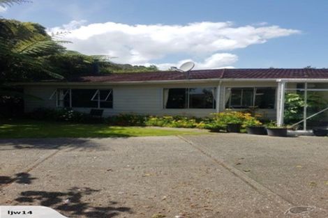 Photo of property in 2 Hewlett Road, Karoro, Greymouth, 7805