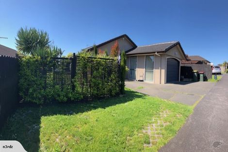 Photo of property in 22 Zefiro Drive, Massey, Auckland, 0614