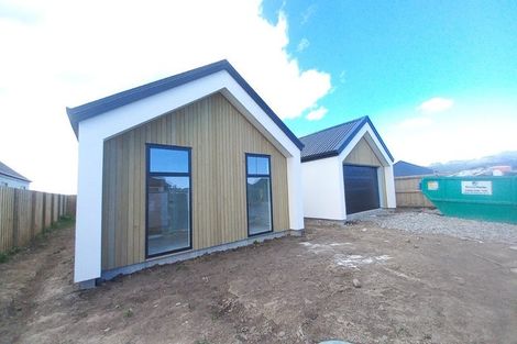 Photo of property in 10 Dalness Crescent, Halswell, Christchurch, 8025