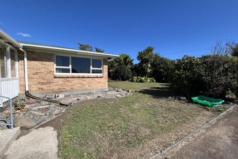 Photo of property in 21 Barrett Road, Whalers Gate, New Plymouth, 4310