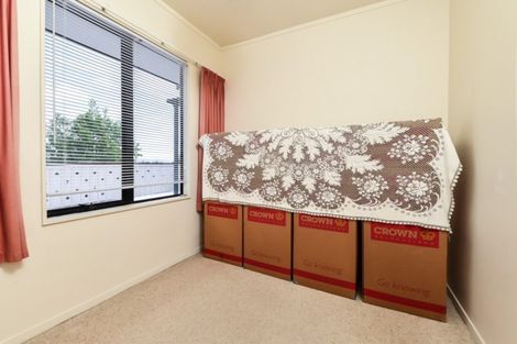 Photo of property in 30 Pohutukawa Drive, Pukete, Hamilton, 3200