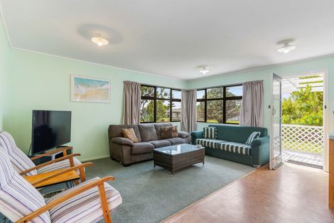 Photo of property in 115 Sylvia Road, Whangamata, 3620