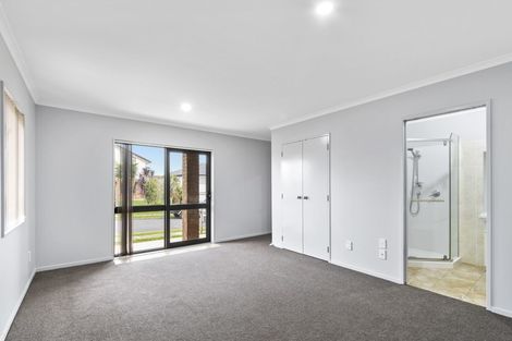 Photo of property in 46 Kokako Rise, Papakura, 2110