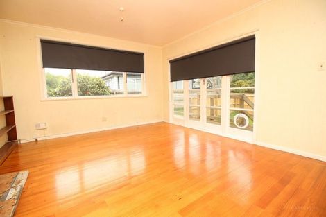 Photo of property in 540a Glenfield Road, Glenfield, Auckland, 0629