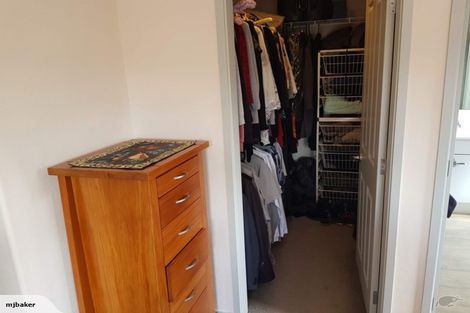 Photo of property in 24 Ainslee Street, Highlands Park, New Plymouth, 4312