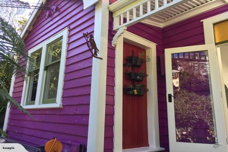 Photo of property in 1 Haines Terrace, Aro Valley, Wellington, 6021