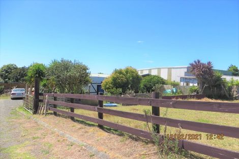 Photo of property in 141 Jesmond Road, Karaka, Drury, 2578