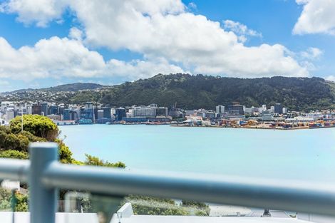 Photo of property in 20 Grafton Road, Roseneath, Wellington, 6011