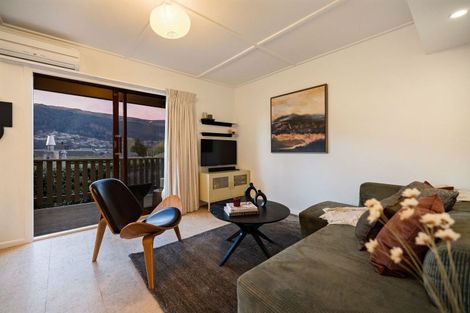 Photo of property in 556b Peninsula Road, Kelvin Heights, Queenstown, 9300