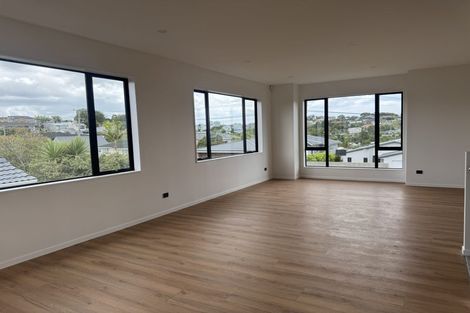 Photo of property in 13a Rock Isle Road, Torbay, Auckland, 0630