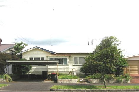 Photo of property in 46 Tui Street, Point Chevalier, Auckland, 1022