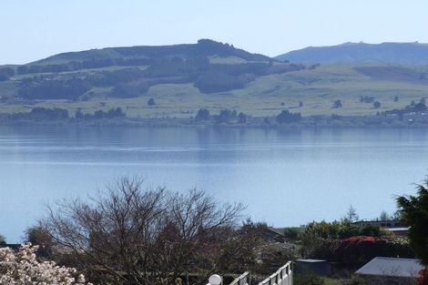 Photo of property in 2/72 Harvey Street, Waipahihi, Taupo, 3330