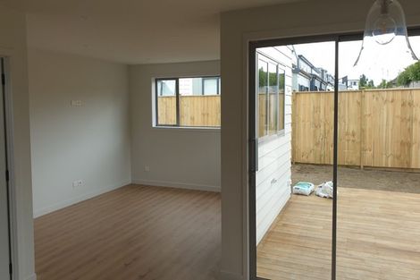 Photo of property in 21 Kabardin Street, Karaka, Papakura, 2113