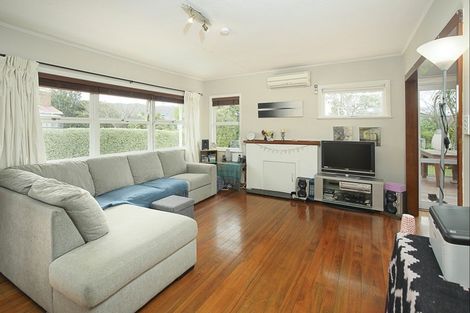 Photo of property in 104 Parkers Road, Tahunanui, Nelson, 7011