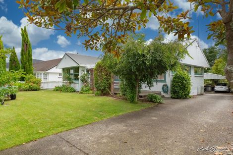 Photo of property in 46 Dowling Grove, Silverstream, Upper Hutt, 5019