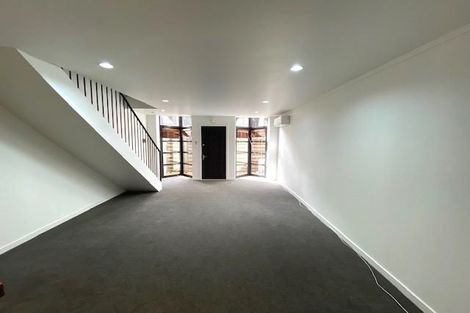 Photo of property in Mendosa Terraces Apartments, 13/9 Ebor Street, Te Aro, Wellington, 6011