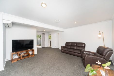 Photo of property in 66 Kaimanawa Street, Kelvin Grove, Palmerston North, 4414