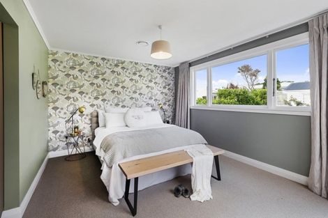 Photo of property in 52 Dundas Street, Seatoun, Wellington, 6022