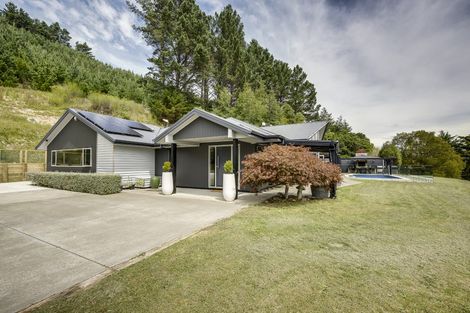 Photo of property in 41 Raratu Road, Kahuranaki, Havelock North, 4295