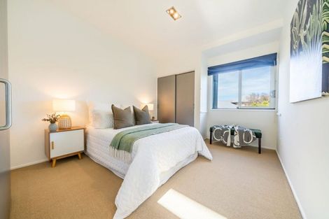 Photo of property in 47 Korokoro Road, Korokoro, Lower Hutt, 5012