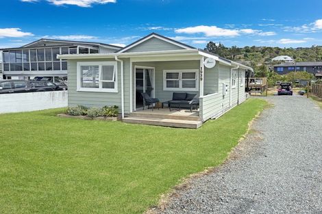 Photo of property in 1929 Ngunguru Road, Ngunguru, Whangarei, 0173