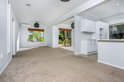Photo of property in 14 Galaxy Drive, Mairangi Bay, Auckland, 0630