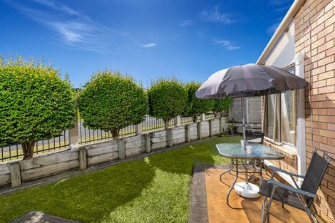 Photo of property in 18/169 Sturges Road, Henderson, Auckland, 0612