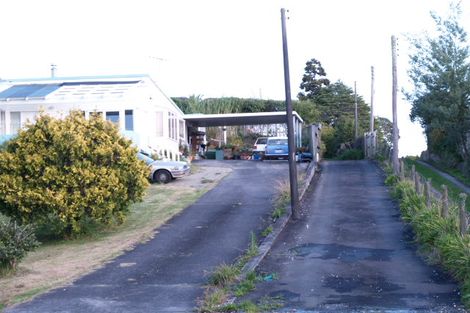 Photo of property in 61 Pah Road, Cockle Bay, Auckland, 2014