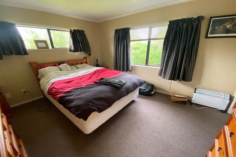 Photo of property in 2 Rata Street, Tokomaru, Palmerston North, 4474