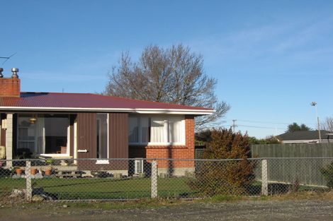 Photo of property in 23b Essex Street, Winton, 9720