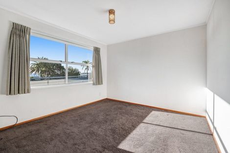 Photo of property in 2/941 Whangaparaoa Road, Manly, Whangaparaoa, 0930