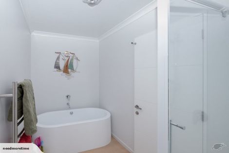 Photo of property in 1 Franklin Drive, Rangiora, 7400