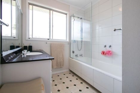 Photo of property in 614 Murdoch Road East, Akina, Hastings, 4122