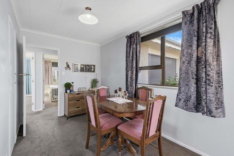 Photo of property in 1 Mary Street, Gore, 9710
