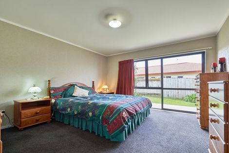 Photo of property in 87 Parnell Heights, Kelvin Grove, Palmerston North, 4414