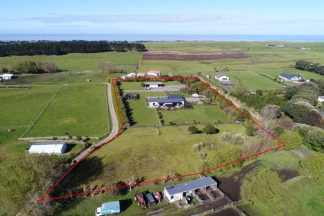 Photo of property in 97 Seafield Road, Westmere, Whanganui, 4574