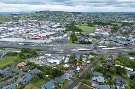 Photo of property in 5 Carlton Road, Pukekohe, 2120