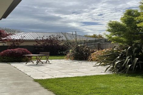 Photo of property in 2/107b Aorangi Road, Bryndwr, Christchurch, 8053