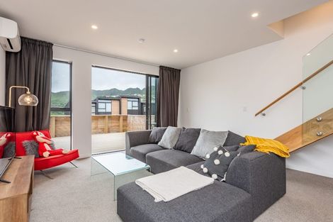 Photo of property in 2/38 Bankot Crescent, Ngaio, Wellington, 6035