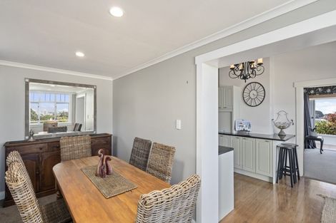 Photo of property in 366 Devon Street West, Lynmouth, New Plymouth, 4310