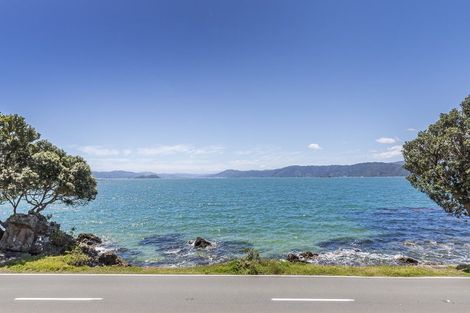 Photo of property in 353a Karaka Bay Road, Karaka Bays, Wellington, 6022