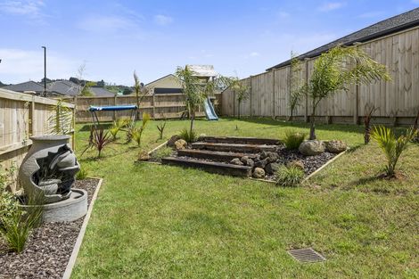 Photo of property in 13 Millbrae Place, Pokeno, 2402