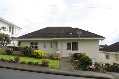 Photo of property in 150 Vivian Street, New Plymouth, 4310