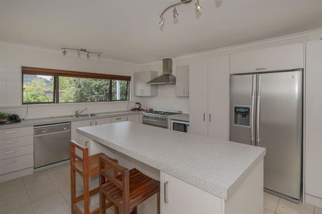 Photo of property in 10 Marquet Place, Tairua, 3508