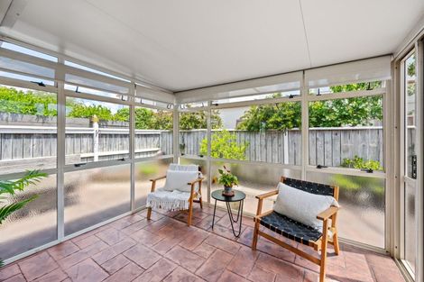 Photo of property in 9/212 Grove Road, Mayfair, Hastings, 4122