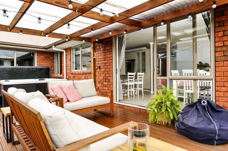 Photo of property in 16 Trinidad Place, Flagstaff, Hamilton, 3210