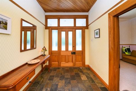 Photo of property in 512a Parewanui Road, Bulls, 4894