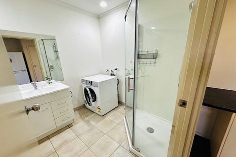 Photo of property in 70 Shelter Drive, Greenhithe, Auckland, 0632