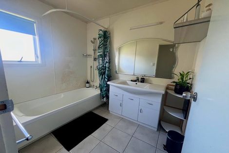 Photo of property in 36 Tyndall Road, Outer Kaiti, Gisborne, 4010